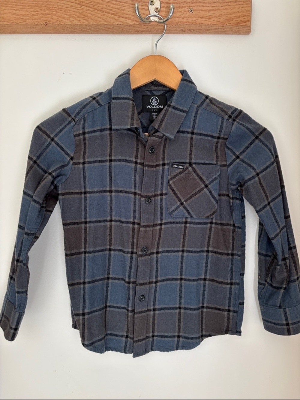Volcom Blue and Gray Plaid Button-Down Shirt